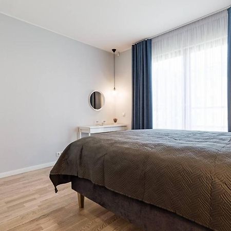 טאלין Central Apartments, Quiet With Free Parking And Ac. מראה חיצוני תמונה