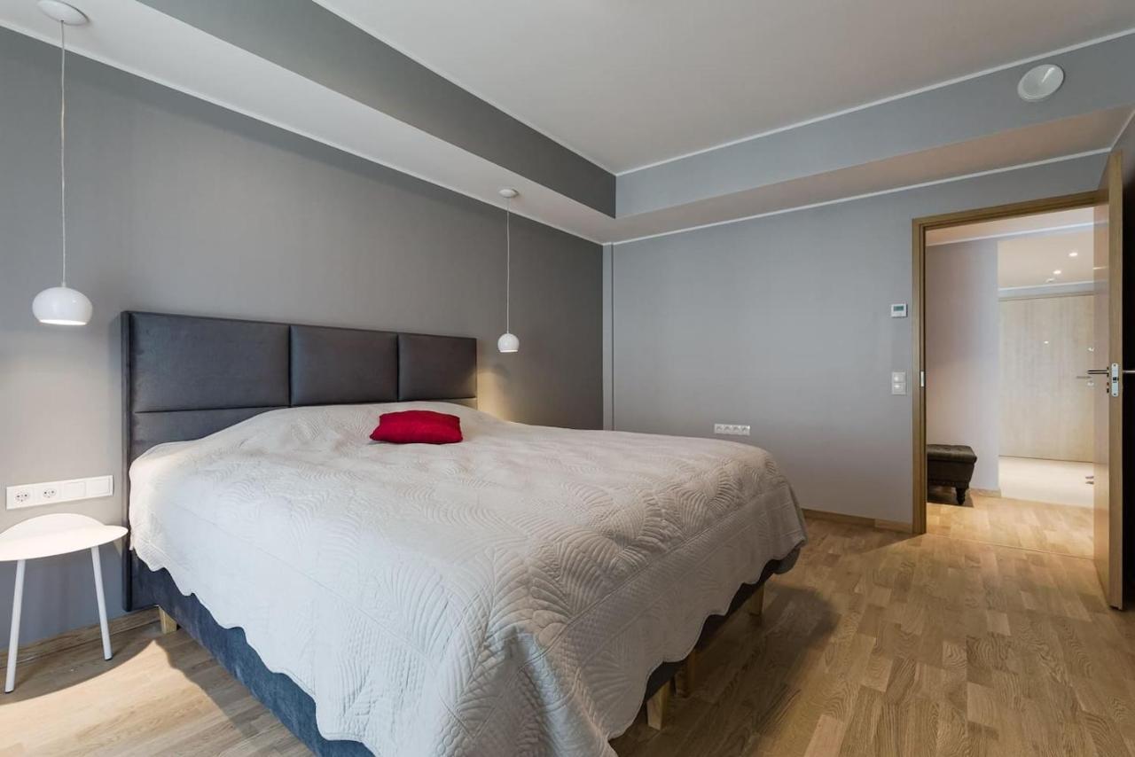טאלין Central Apartments, Quiet With Free Parking And Ac. מראה חיצוני תמונה